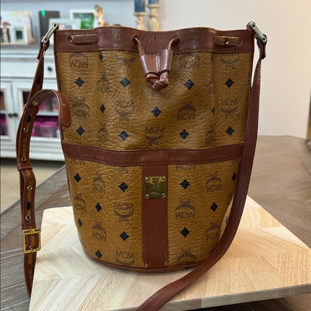 VGUC Vintage MCM Brown and Tan Bucket Bag